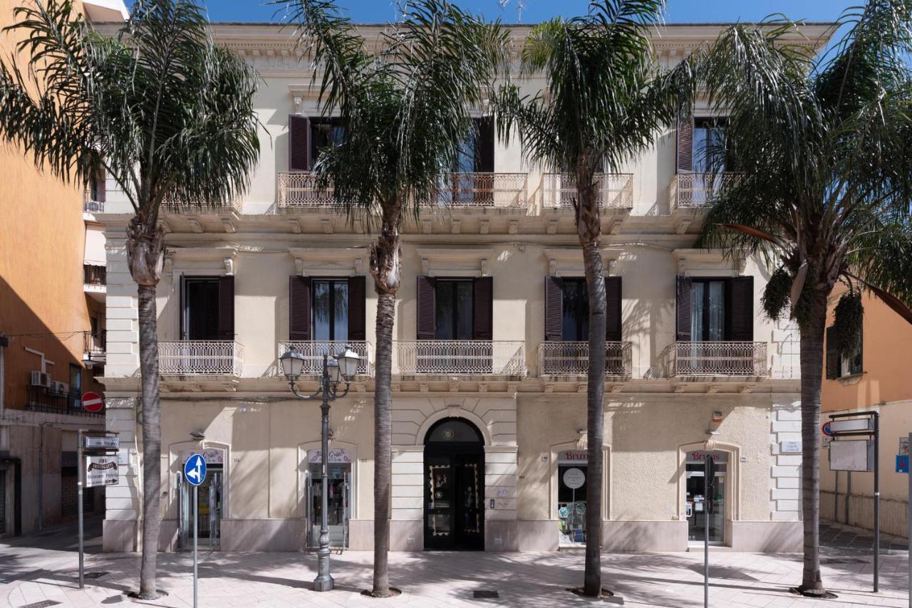 Maria Vittoria Charming Rooms And Apartments Μπρίντιζι Εξωτερικό φωτογραφία