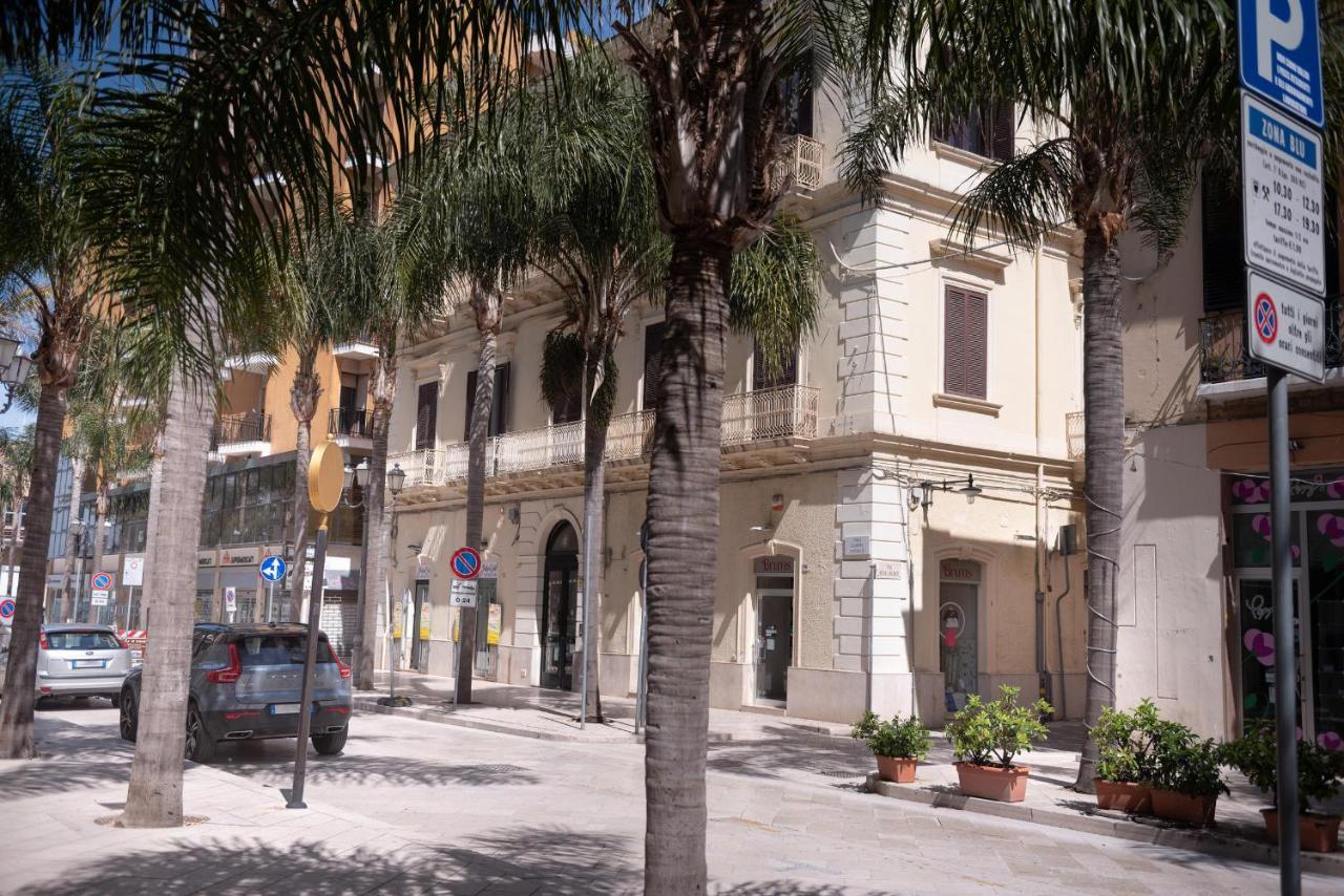Maria Vittoria Charming Rooms And Apartments Μπρίντιζι Εξωτερικό φωτογραφία