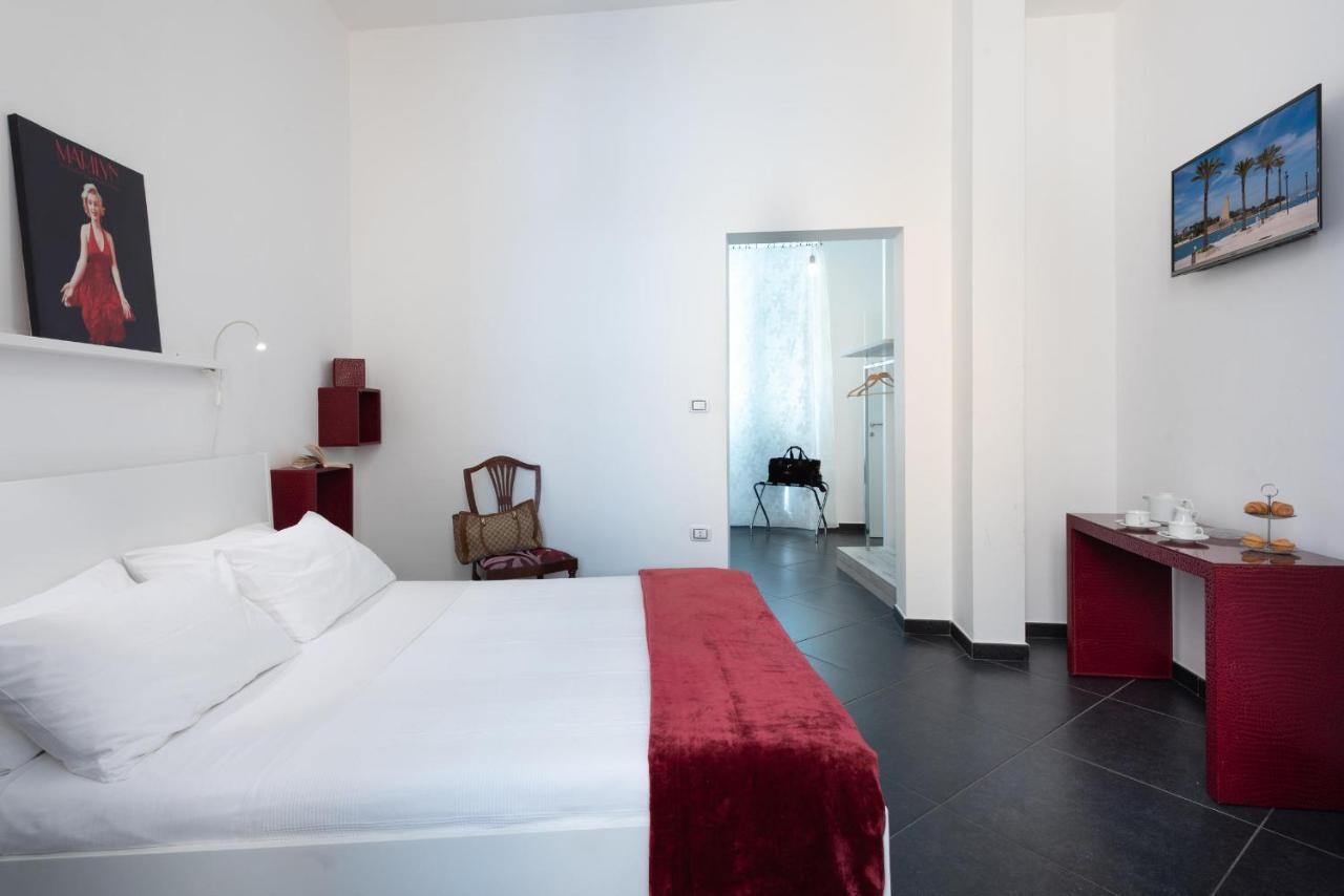 Maria Vittoria Charming Rooms And Apartments Μπρίντιζι Εξωτερικό φωτογραφία
